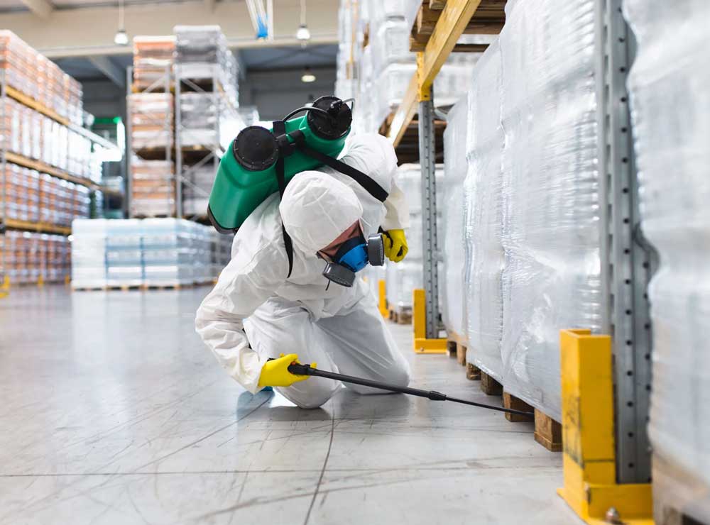 Hospitals kitchen cleaning